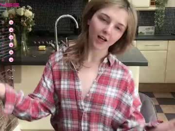 girl lucydelovely capture image #3988320