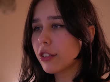 girl auramur capture image #3927424