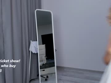 girl lottie_shine capture image #2700068