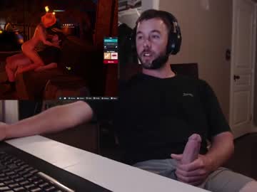 man coffeelounge capture image #6906536