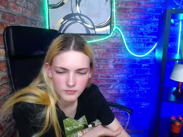 girl emily_willes capture image #5039873