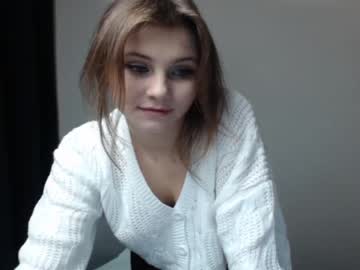 girl relax_nina capture image #530840