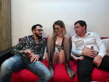 couple julyaandraul capture image #6407880