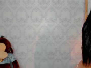 girl gummy_bear7 capture image #3616914
