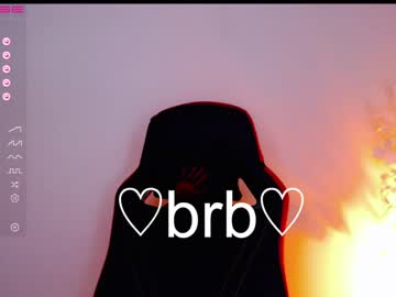 girl small_blondee capture image #4138657