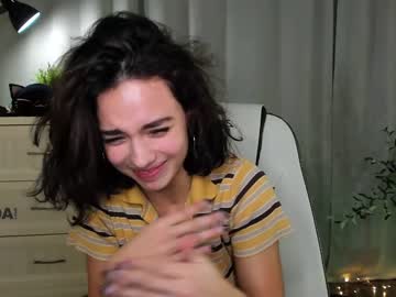 girl ella_flar_ capture image #3209531