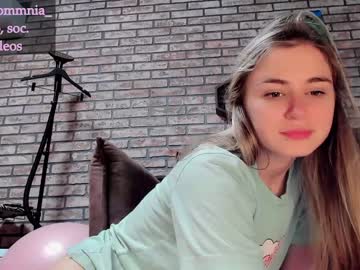 girl ommnia capture image #4369834