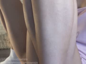 couple sextownsix capture image #2978745