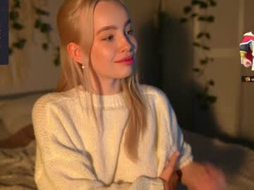 girl mother__of__dragons capture image #6106000