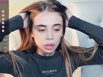 girl evalanis capture image #2474113