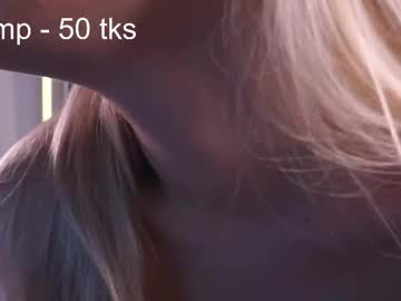 girl elsa_jeanie capture image #7033901