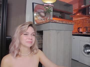 girl call__me_mommy capture image #4922643