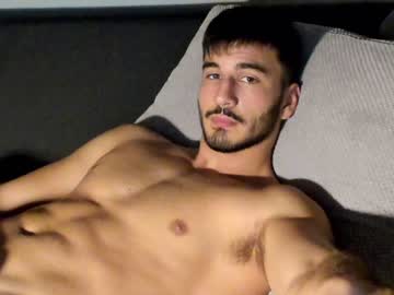 man hola_hola_555 capture image #441743