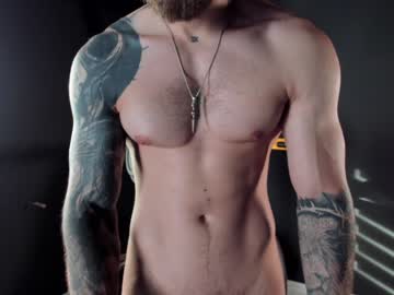 man c_o_n_q_u_e_r capture image #5309915
