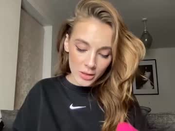 girl nickisymms_ capture image #3862127
