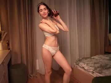 Cam for levygrace