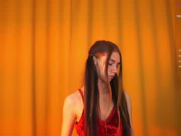 girl angels_kiss capture image #2562969