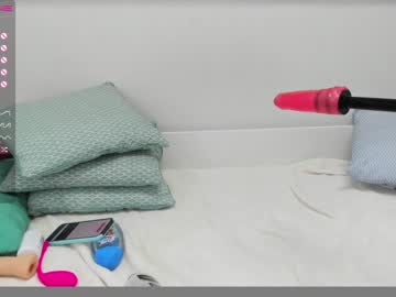 girl julymoore_ capture image #249866