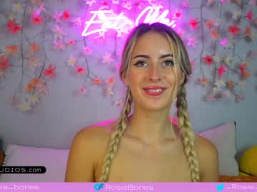girl rosiebones capture image #2394093
