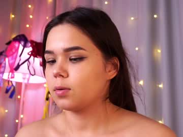 girl helenmoors capture image #5775267
