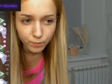 girl mary__freshness_ capture image #3694527
