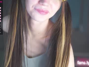 girl angels_kiss capture image #3266490