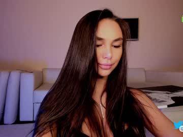 girl hollyextra capture image #4020224