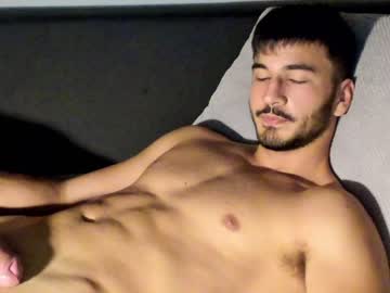 man hola_hola_555 capture image #441845