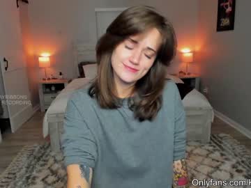 girl kayribbons capture image #916641