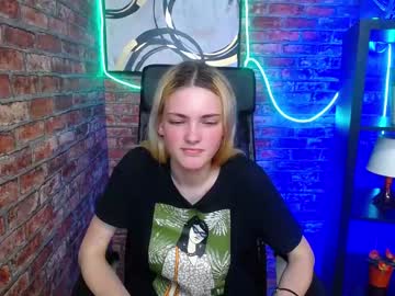 girl emily_willes capture image #5039973