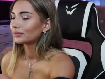 girl linda_warners capture image #6812220