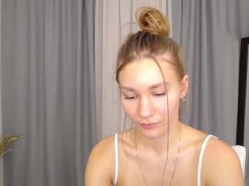 girl teonasafina__ capture image #3503701