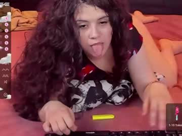 girl sharlotte_gilbi capture image #2222052