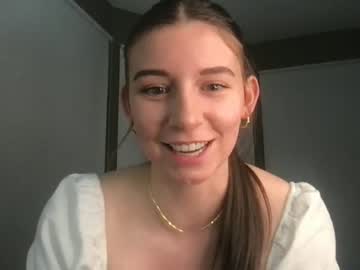 girl heidihotte capture image #4120886