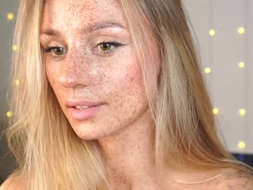 girl artease capture image #5505635