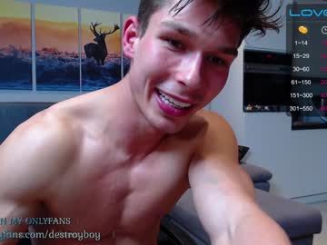man destroy_boy capture image #2176916