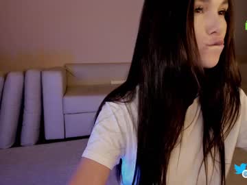 girl hollyextra capture image #5478445