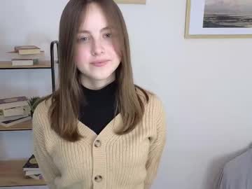 girl julie_wilson_ capture image #7021145