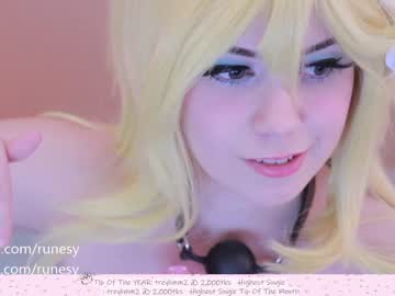 girl runesy capture image #916837