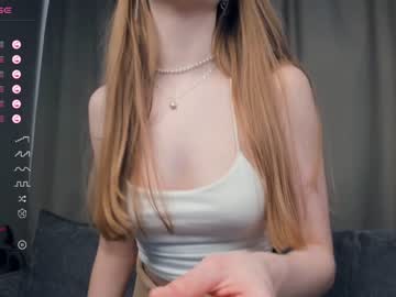 girl _magic_smile_ capture image #6703762