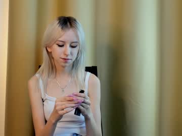couple blonde_lotos capture image #5857293
