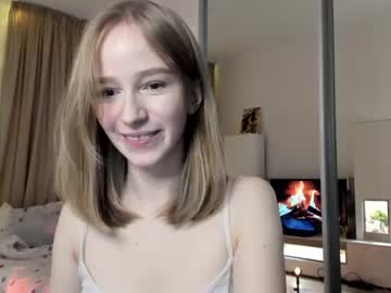 girl happiness_s capture image #5880592