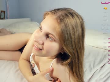 girl youne_and_beautiful capture image #4574568