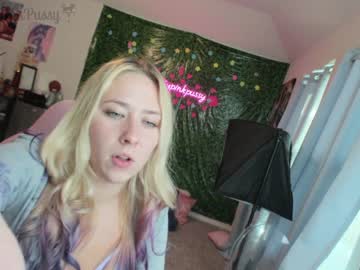 girl pr3ttyp1nkpussy capture image #2286467