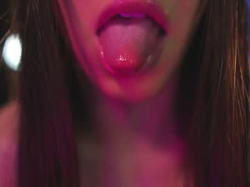 girl lucie_beltran capture image #5833100