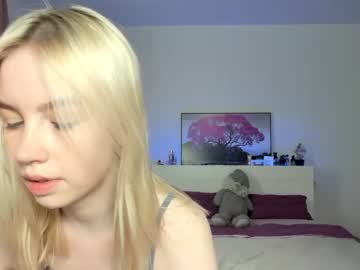 girl _emiliaaa capture image #4236992