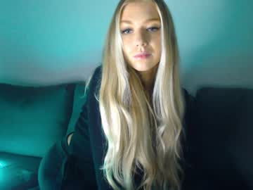 girl pervyblonde capture image #775446