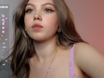 girl small_blondee capture image #4501916