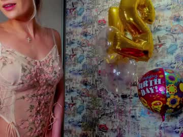 girl angelina_new capture image #650026