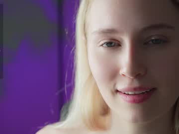 girl sonyaericsson capture image #6835196